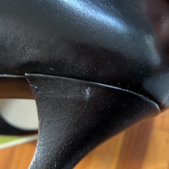 Black Heels Size 10W *** ALL OFFERS CONSIDERED*** - Picture 9 of 12